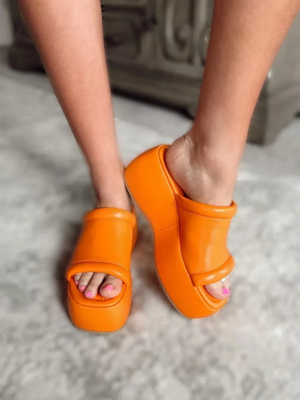Wild Fable Neon Orange Platform Chunky Slide Sandals Size 8.5 New